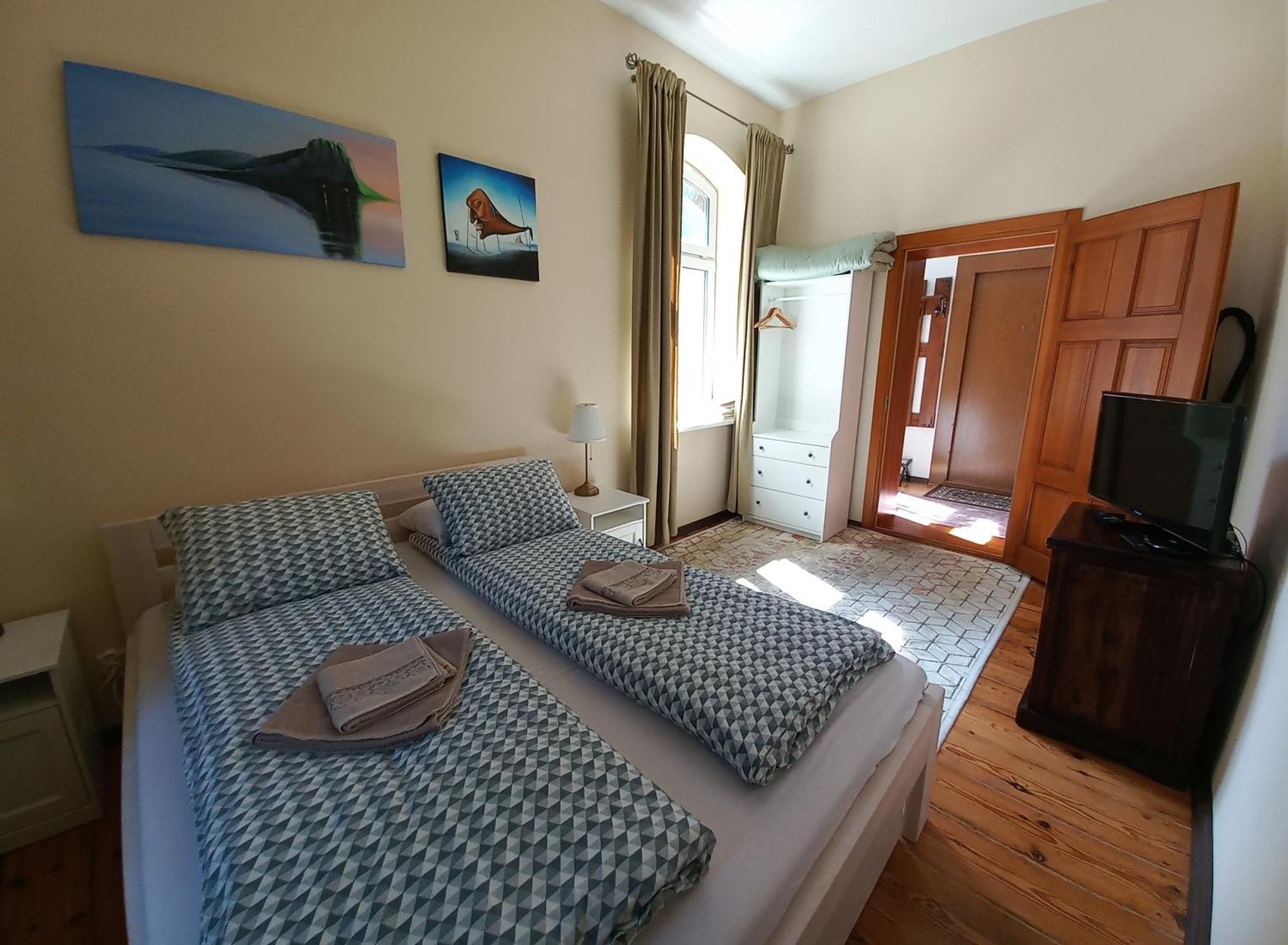 Apartment Under The Maple Klaipeda Exterior photo